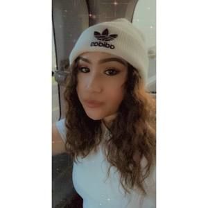 Meet your Posher, Araceli